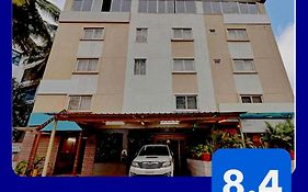 Collection O Goyal Residency